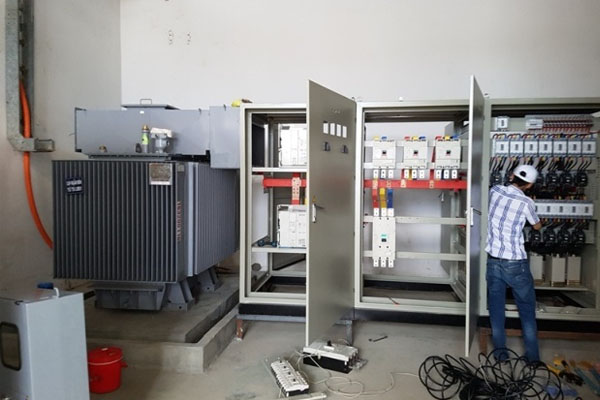 Tủ tổng hạ thế - Tủ tụ bù trạm biến áp trong nhà