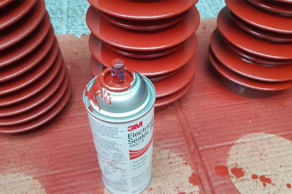 Chai xịt cách điện 3M 1602 dùng cho TU TI