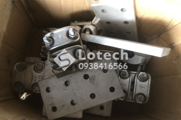Kẹp cực cao thế - Kẹp cực thiết bị loại phẳng 8 lỗ