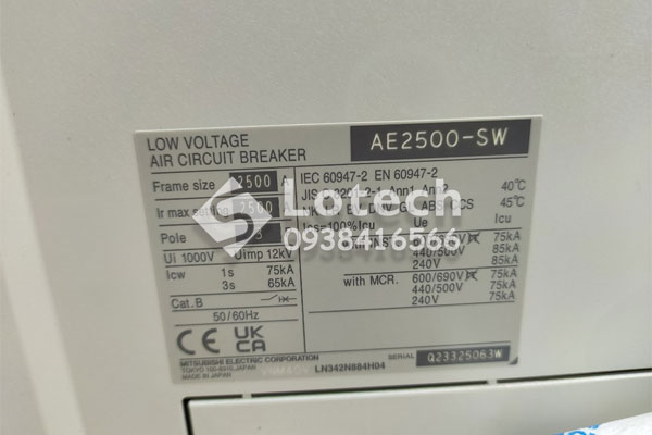 Sản phẩm máy cắt không khí ACB 3P 2500A Mitsubishi