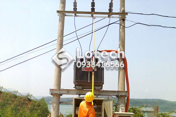 Sào thao tác đóng cắt FCO