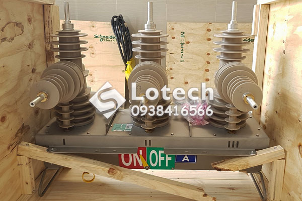 Phần thân máy cắt Recloser U27 Schneider