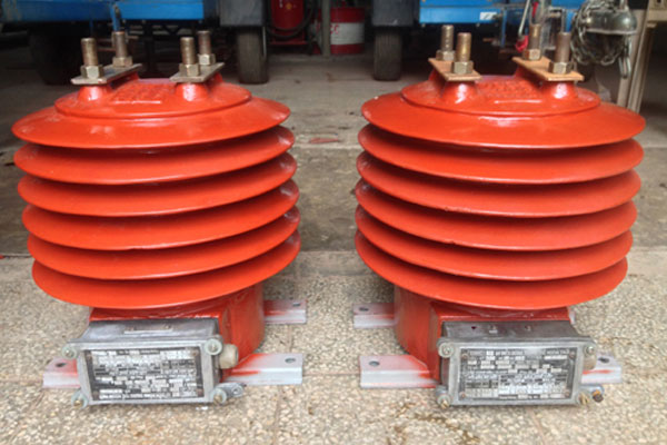 TI trung thế sau khi được xử lý bề mặt bằng sơn 3M