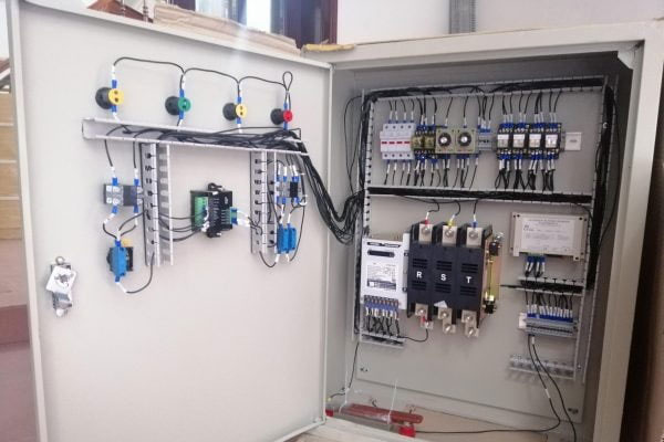 Tủ điện đóng cắt ATS