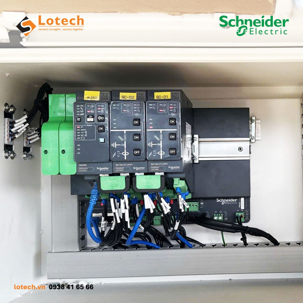 Tủ RTU T300 Schneider
